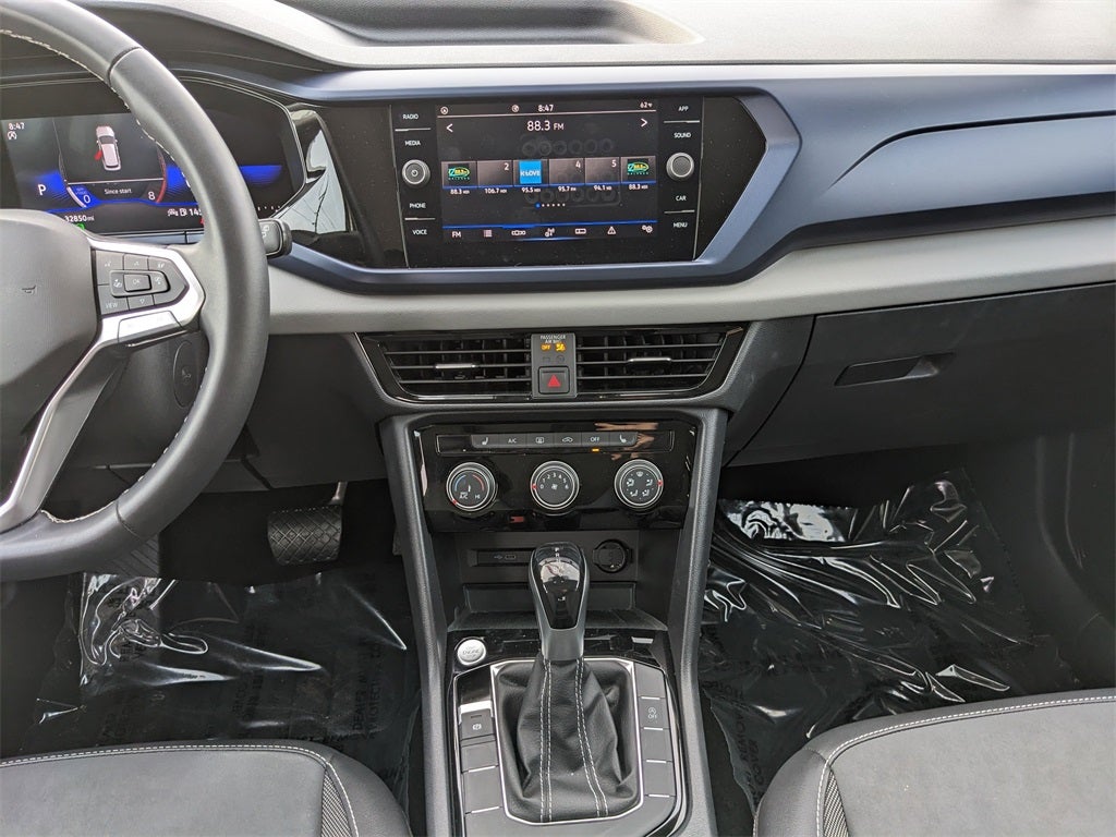 2023 Volkswagen Taos 1.5T SE