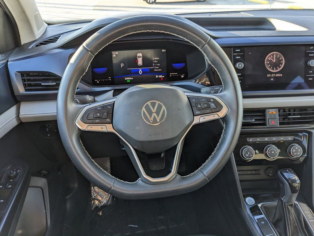 2023 Volkswagen Taos 1.5T SE