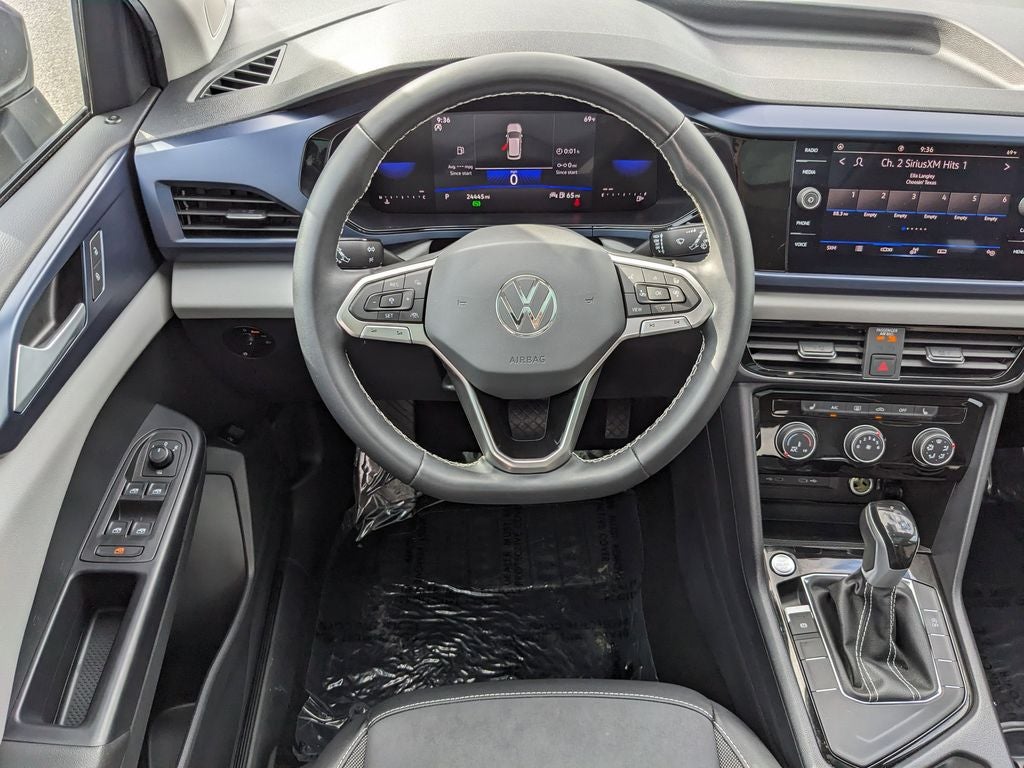 2023 Volkswagen Taos 1.5T SE