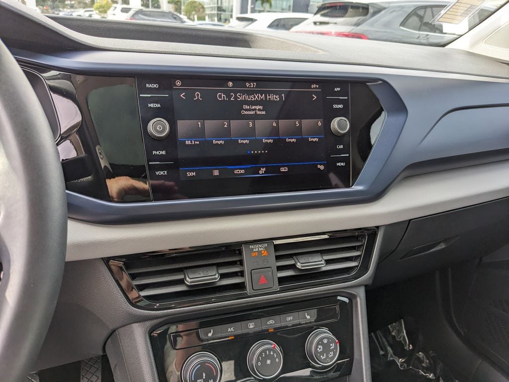 2023 Volkswagen Taos 1.5T SE