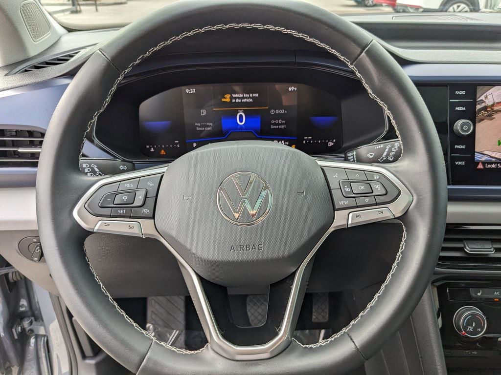 2023 Volkswagen Taos 1.5T SE