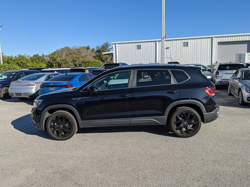 2023 Volkswagen Taos 1.5T SE