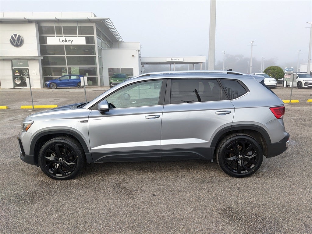 2023 Volkswagen Taos 1.5T SE