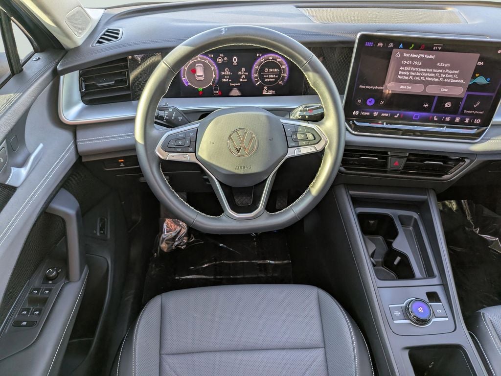 2025 Volkswagen Tiguan 2.0T SE