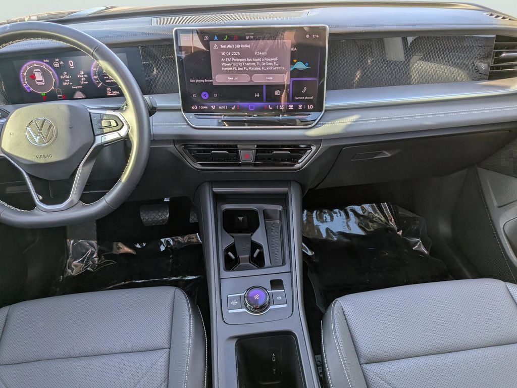 2025 Volkswagen Tiguan 2.0T SE