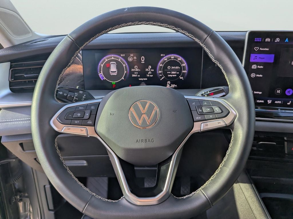 2025 Volkswagen Tiguan 2.0T SE