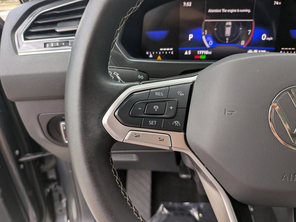 2024 Volkswagen Tiguan 2.0T SE