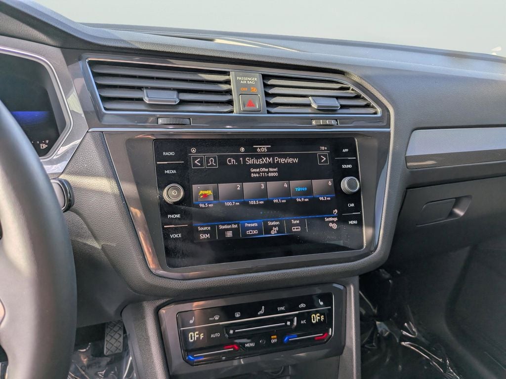 2023 Volkswagen Tiguan 2.0T SE