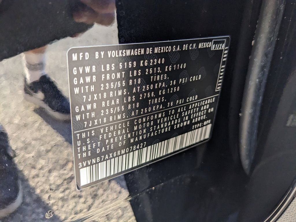 2024 Volkswagen Tiguan 2.0T SE