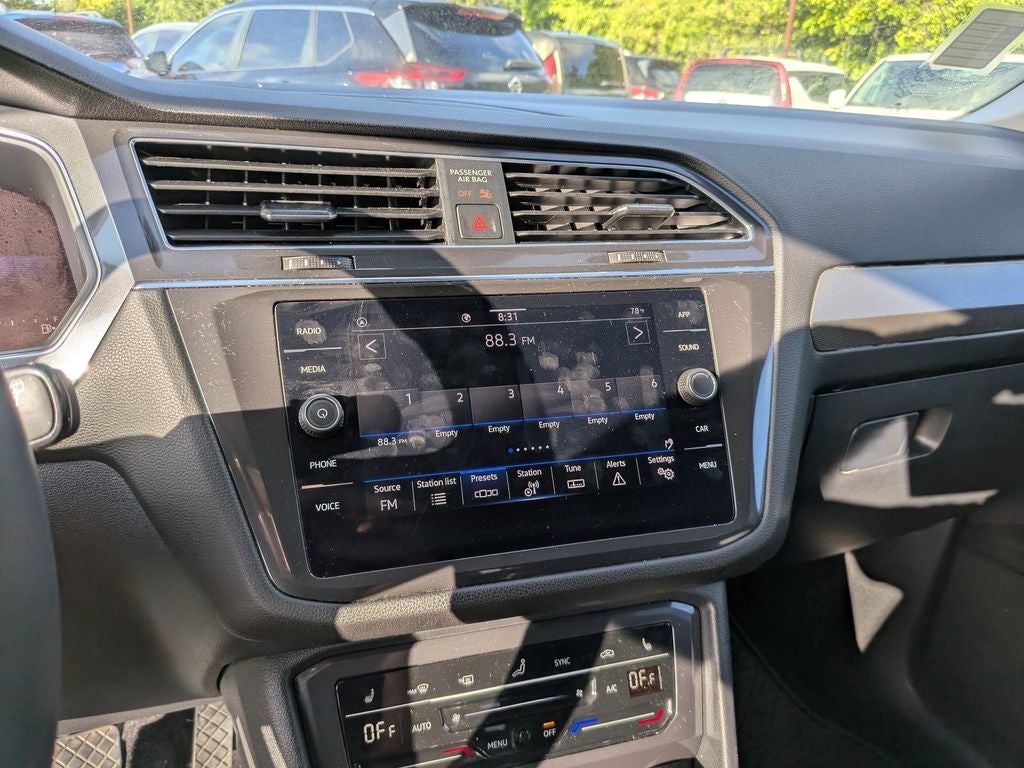 2023 Volkswagen Tiguan 2.0T SE