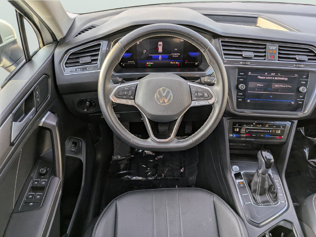 2023 Volkswagen Tiguan 2.0T SE