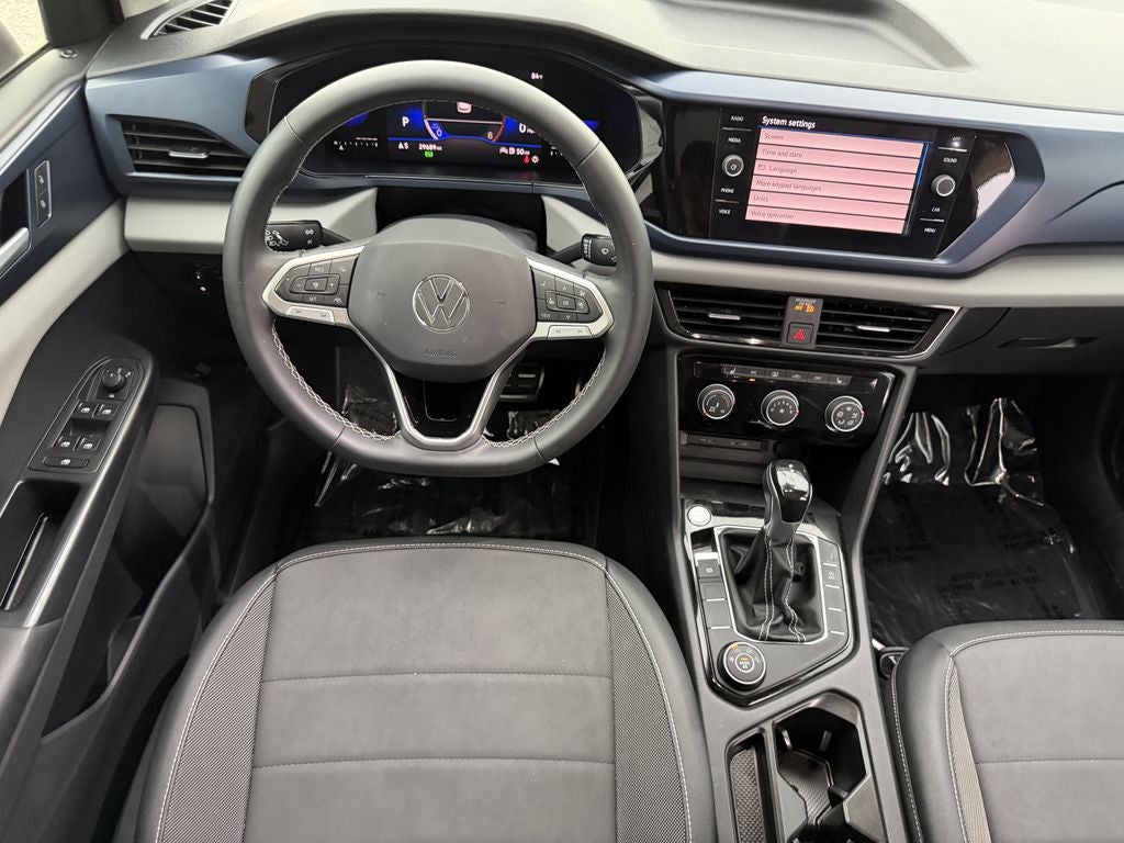 2023 Volkswagen Taos 1.5T SE