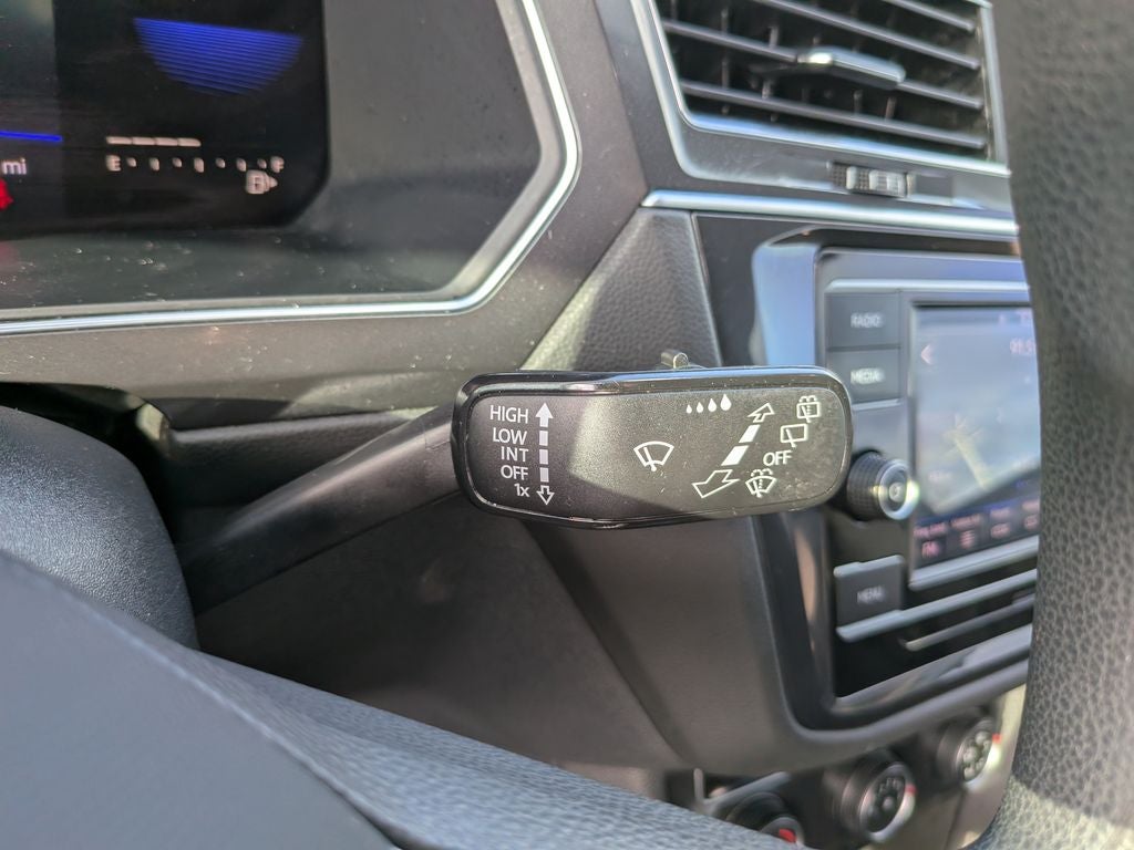 2023 Volkswagen Tiguan 2.0T S