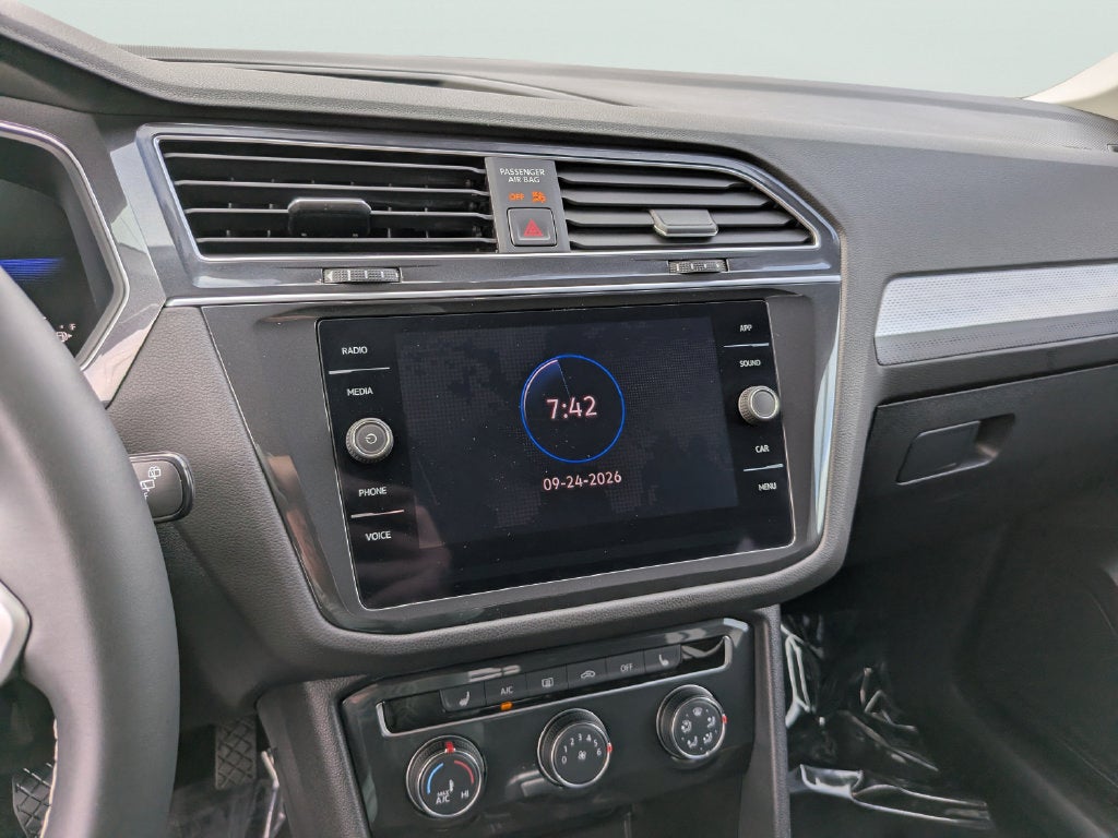 2024 Volkswagen Tiguan 2.0T S