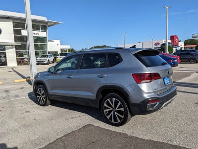 2022 Volkswagen Taos 1.5T SE