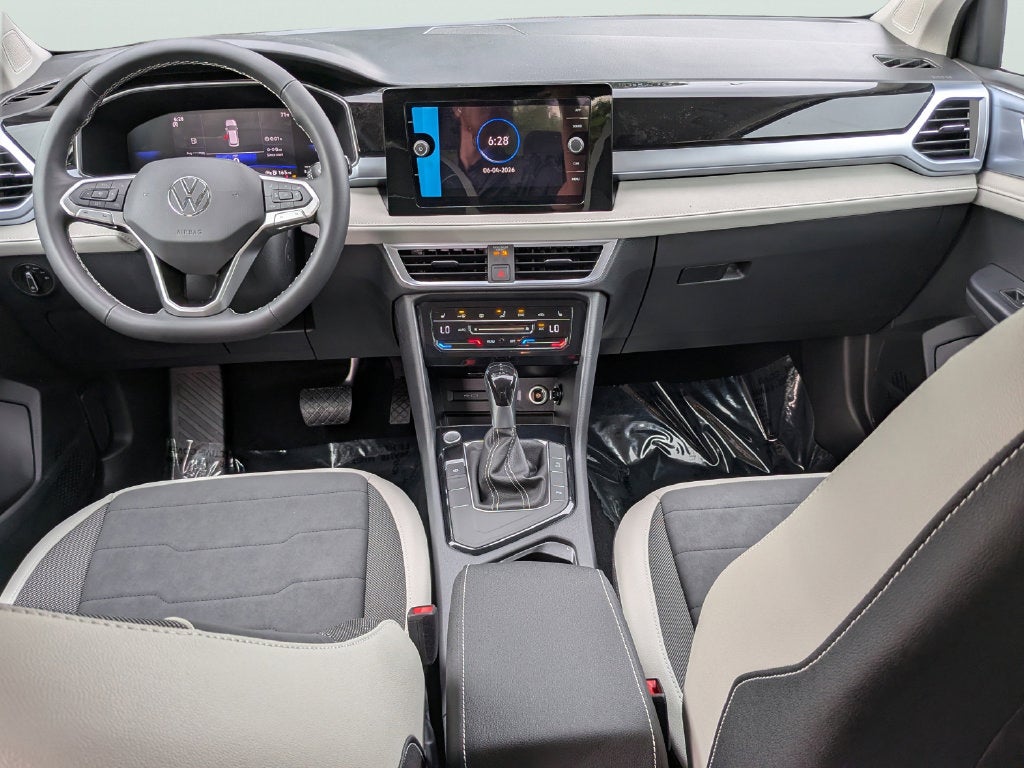 2026 Volkswagen Taos 1.5T SE