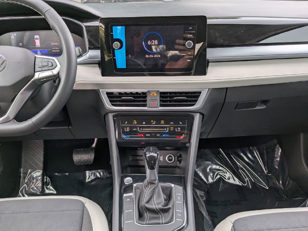 2026 Volkswagen Taos 1.5T SE
