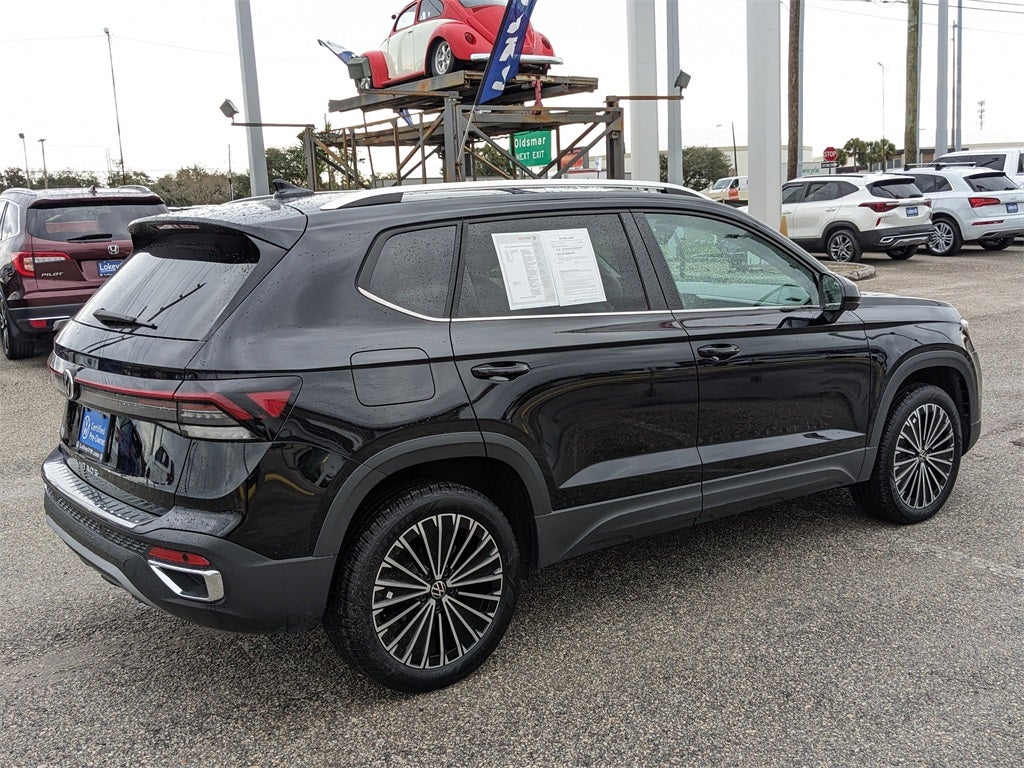 2025 Volkswagen Taos 1.5T SE