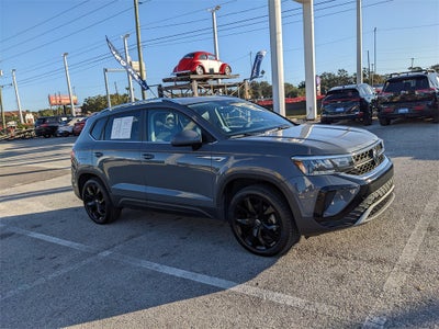 2023 Volkswagen Taos 1.5T SE