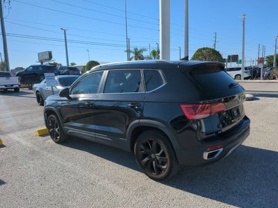 2023 Volkswagen Taos 1.5T SE