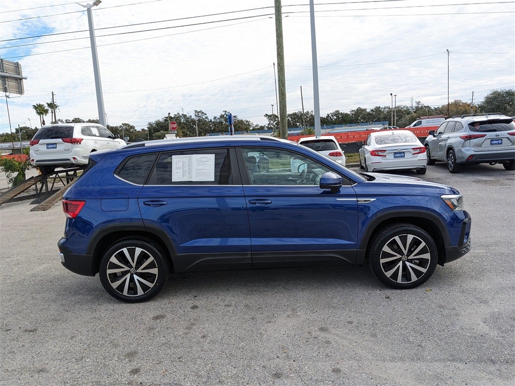 2023 Volkswagen Taos 1.5T SE