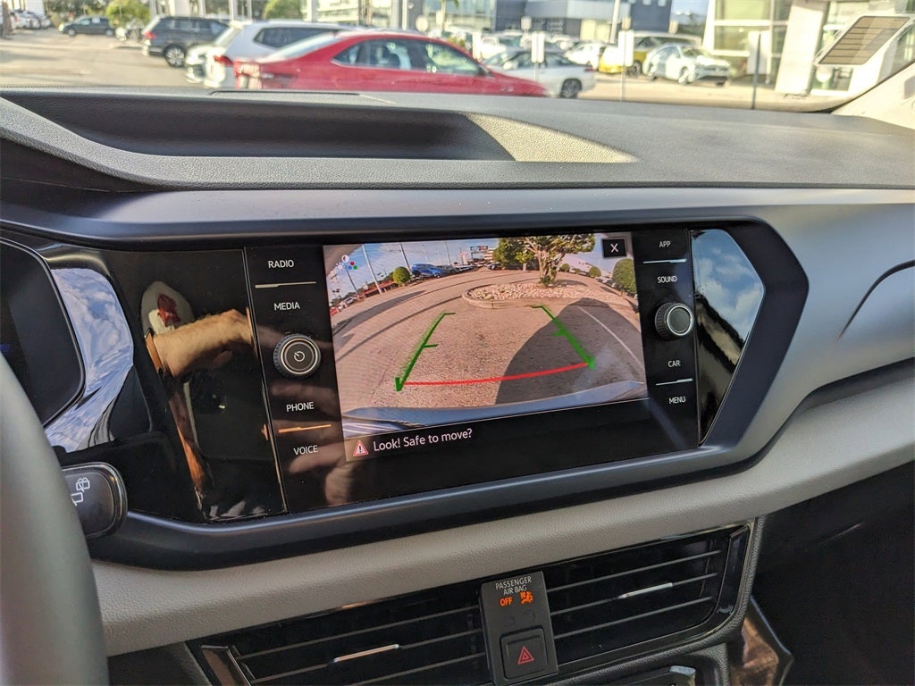 2023 Volkswagen Taos 1.5T SE