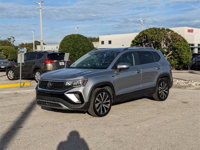 2023 Volkswagen Taos 1.5T SE
