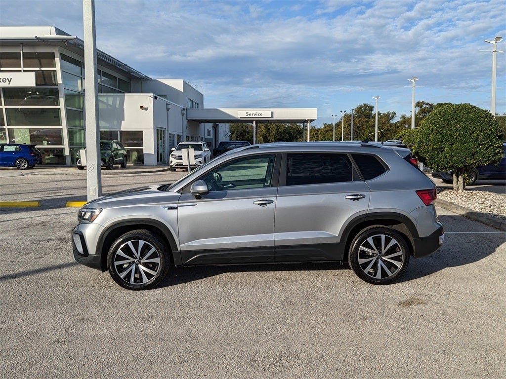 2023 Volkswagen Taos 1.5T SE
