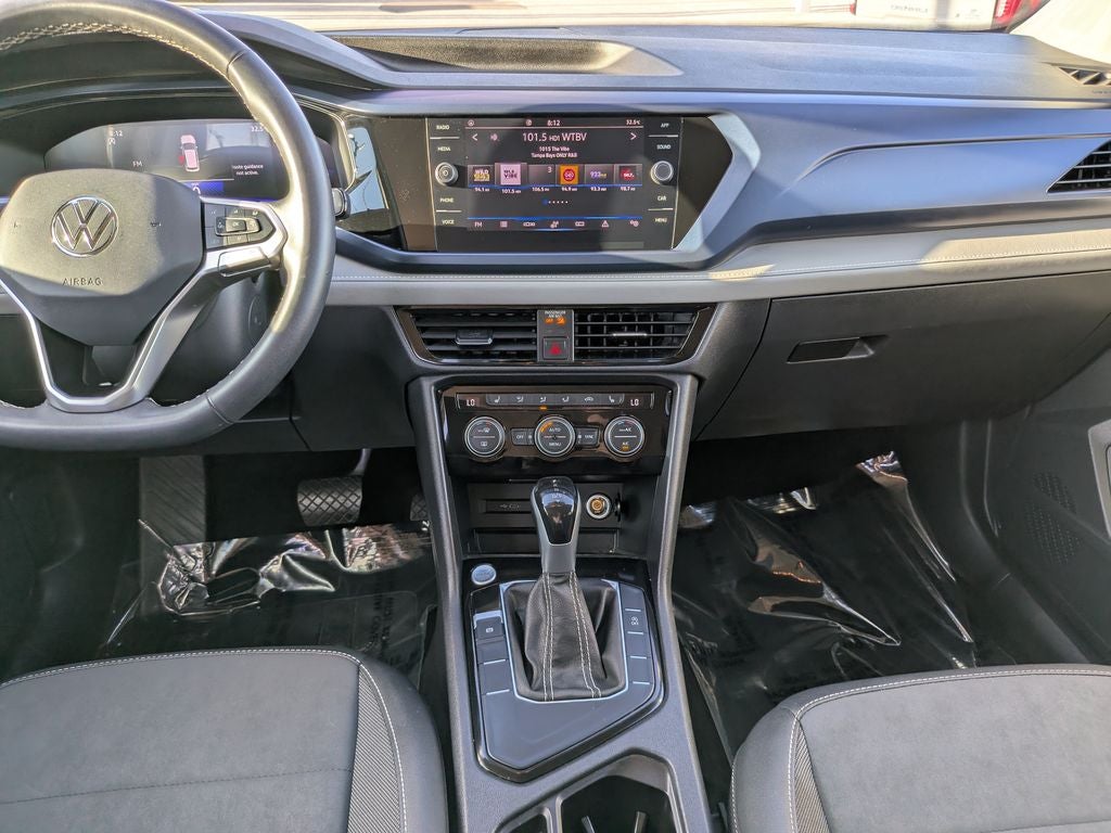 2024 Volkswagen Taos 1.5T SE