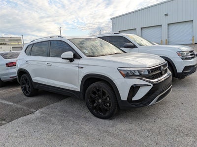 2022 Volkswagen Taos 1.5T SE