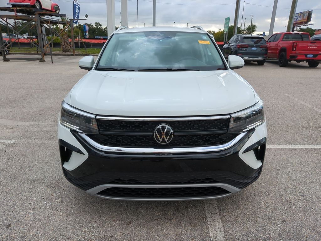 2024 Volkswagen Taos 1.5T SE