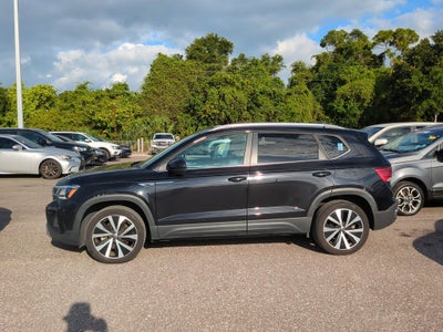 2022 Volkswagen Taos 1.5T SE