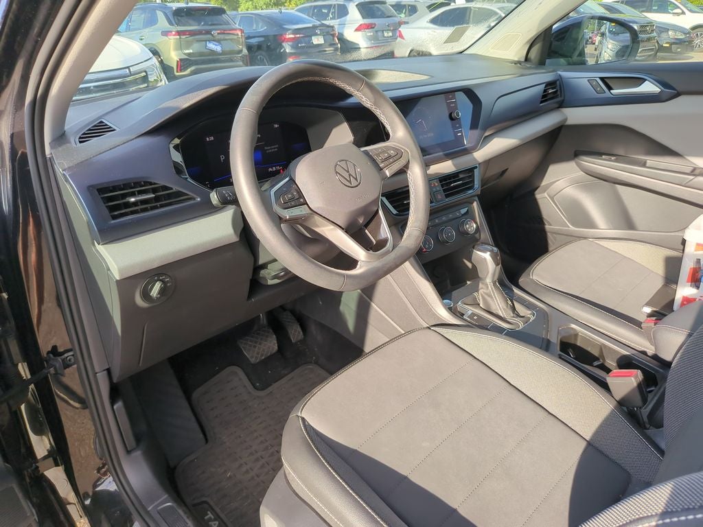2022 Volkswagen Taos 1.5T SE