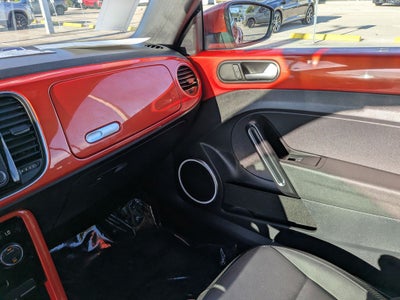 2019 Volkswagen Beetle Convertible 2.0T S