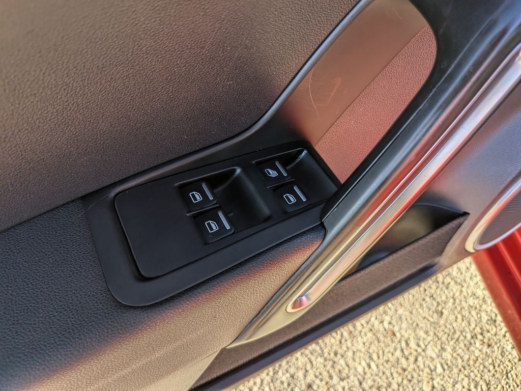 2019 Volkswagen Beetle Convertible 2.0T S