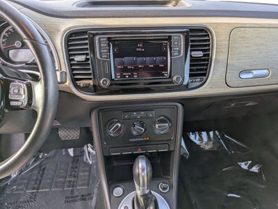 2018 Volkswagen Beetle 2.0T Coast