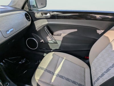 2018 Volkswagen Beetle 2.0T Coast