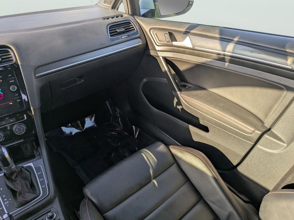 2019 Volkswagen Golf GTI 2.0T SE