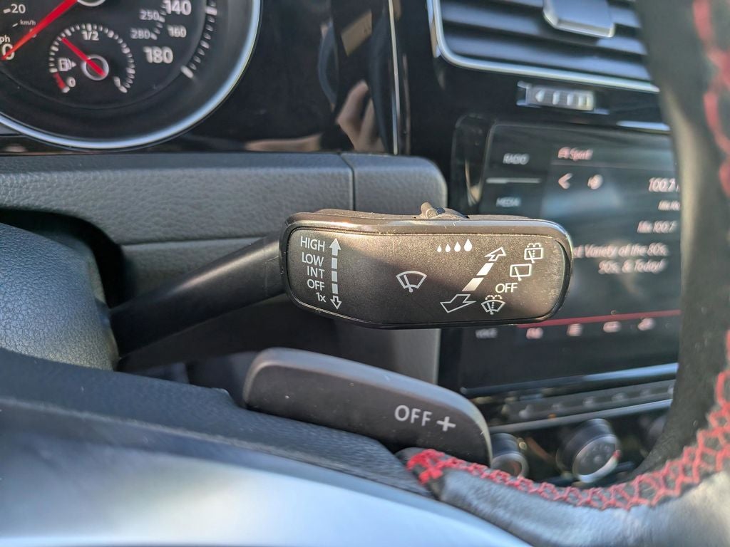 2019 Volkswagen Golf GTI 2.0T SE