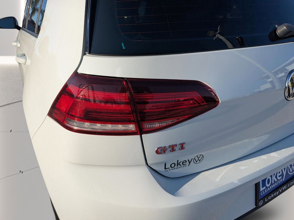2019 Volkswagen Golf GTI 2.0T SE