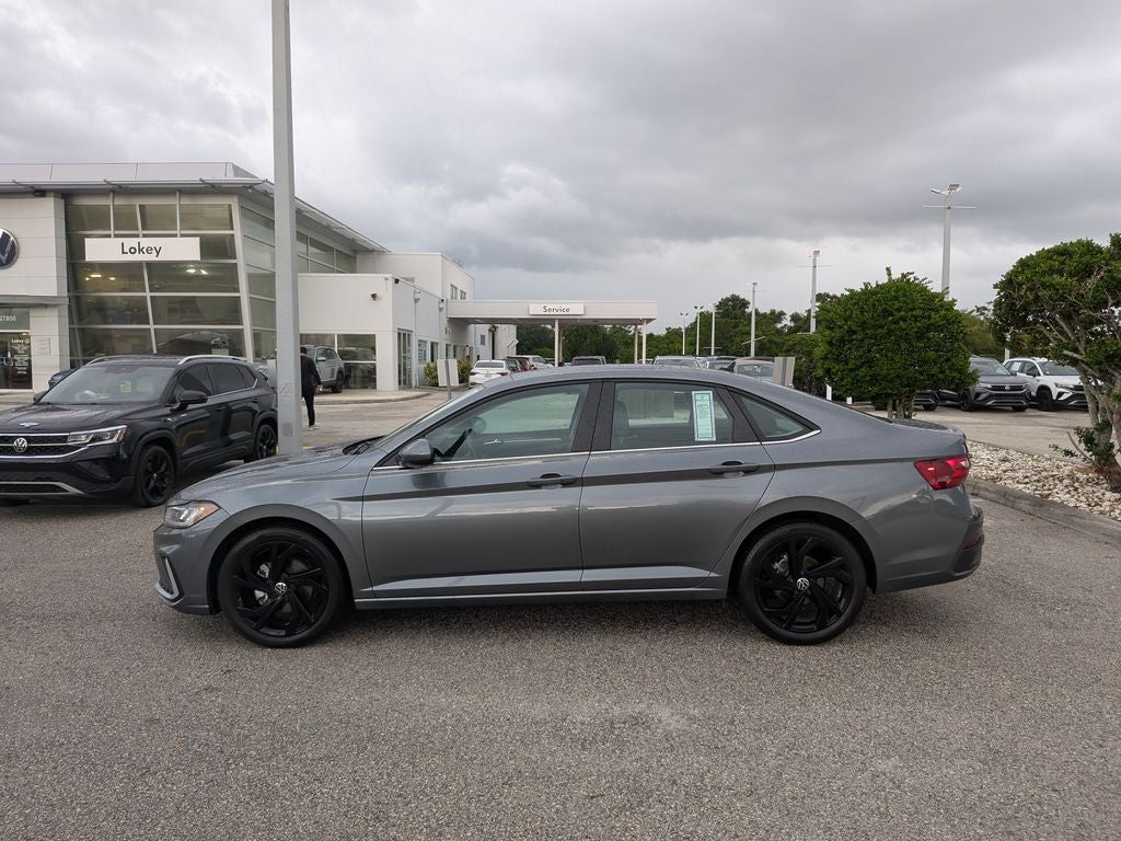 2025 Volkswagen Jetta 1.5T SE