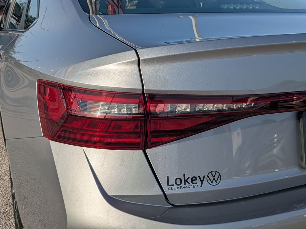 2025 Volkswagen Jetta 1.5T SE