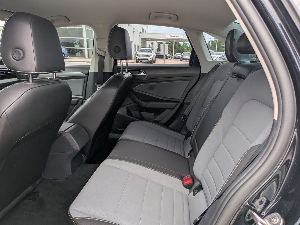2025 Volkswagen Jetta 1.5T SE