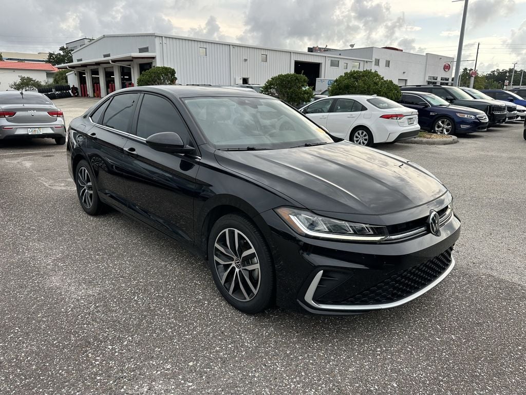 2025 Volkswagen Jetta 1.5T SE
