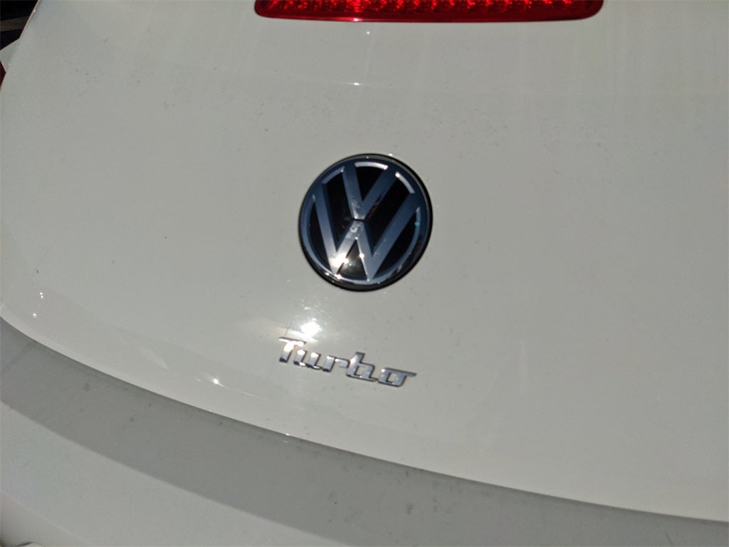 2019 Volkswagen Beetle 2.0T SE