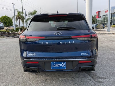 2023 INFINITI QX60 LUXE