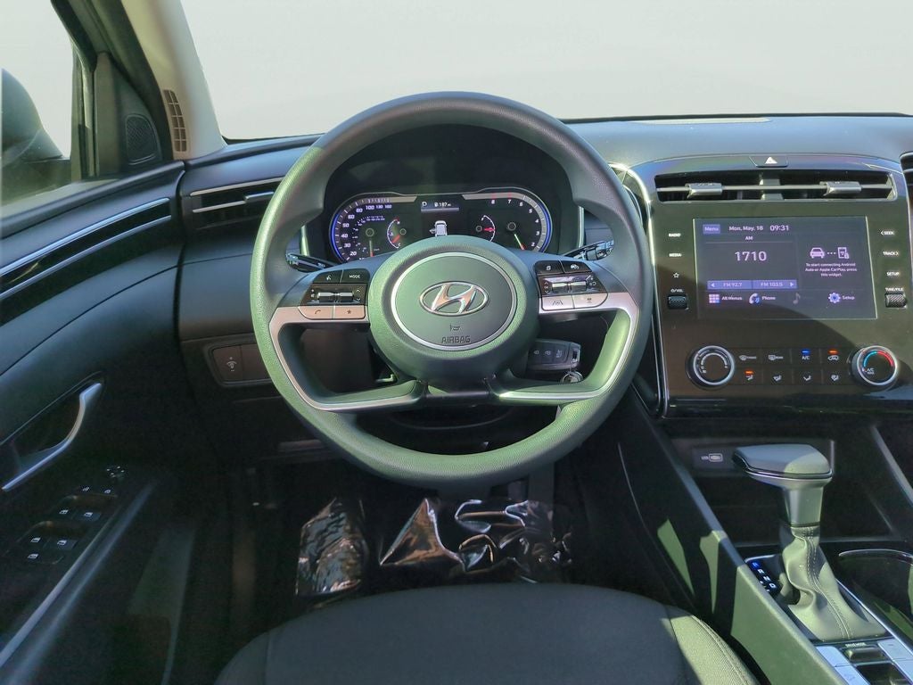 2023 Hyundai Tucson SE