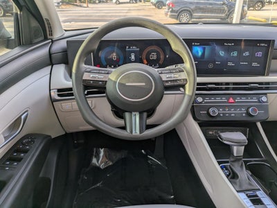 2025 Hyundai Tucson SE