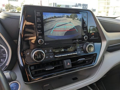 2021 Toyota Highlander Hybrid XLE