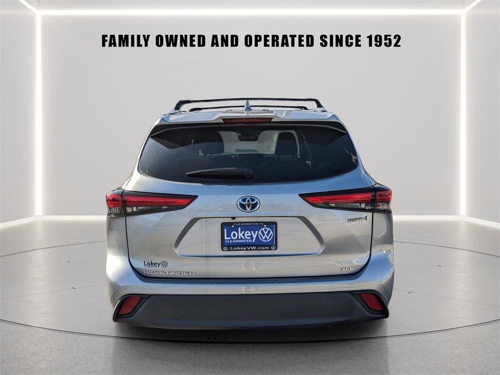 2021 Toyota Highlander Hybrid XLE